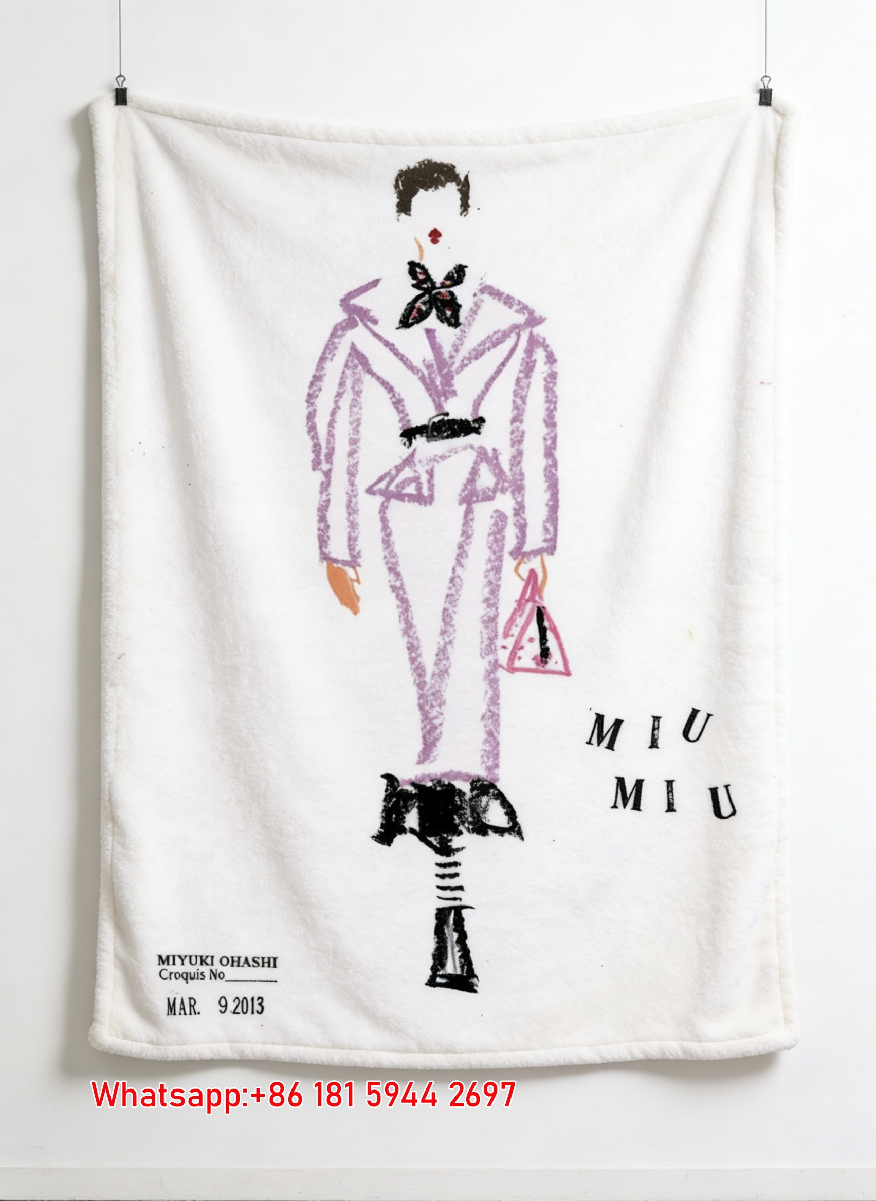 MiuMiu Lavender Suit Fashion Sketch Print Flannel Sofa Throw Blanket – Chic Pink & Black Accent IMG_0500